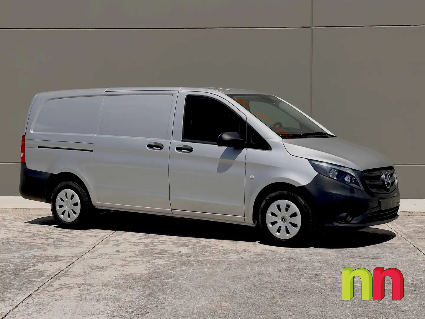 Mercedes-Benz Vito Mixto 114CDI Larga Gris - 2