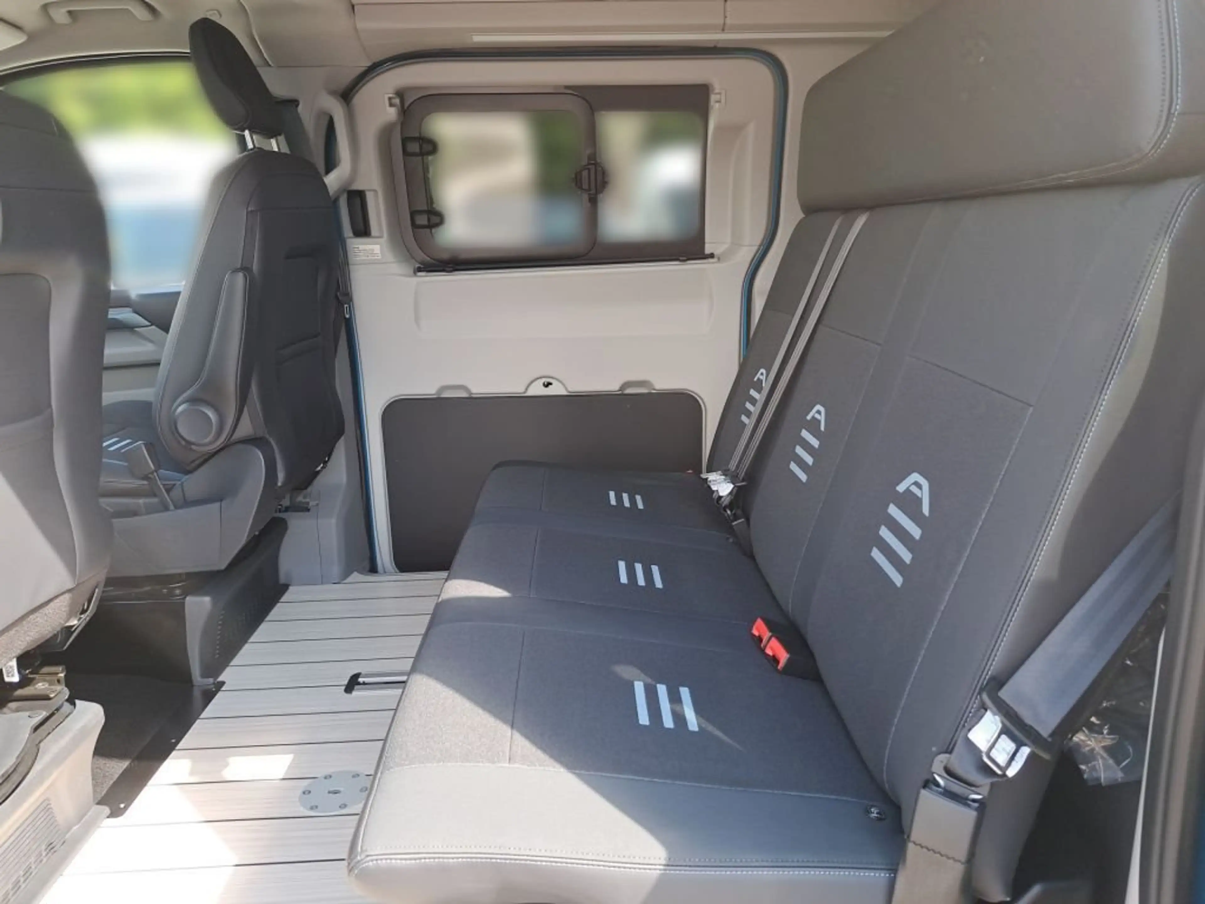 Ford Nugget Nugget 320 L1 VA Autm. Active — photo 14