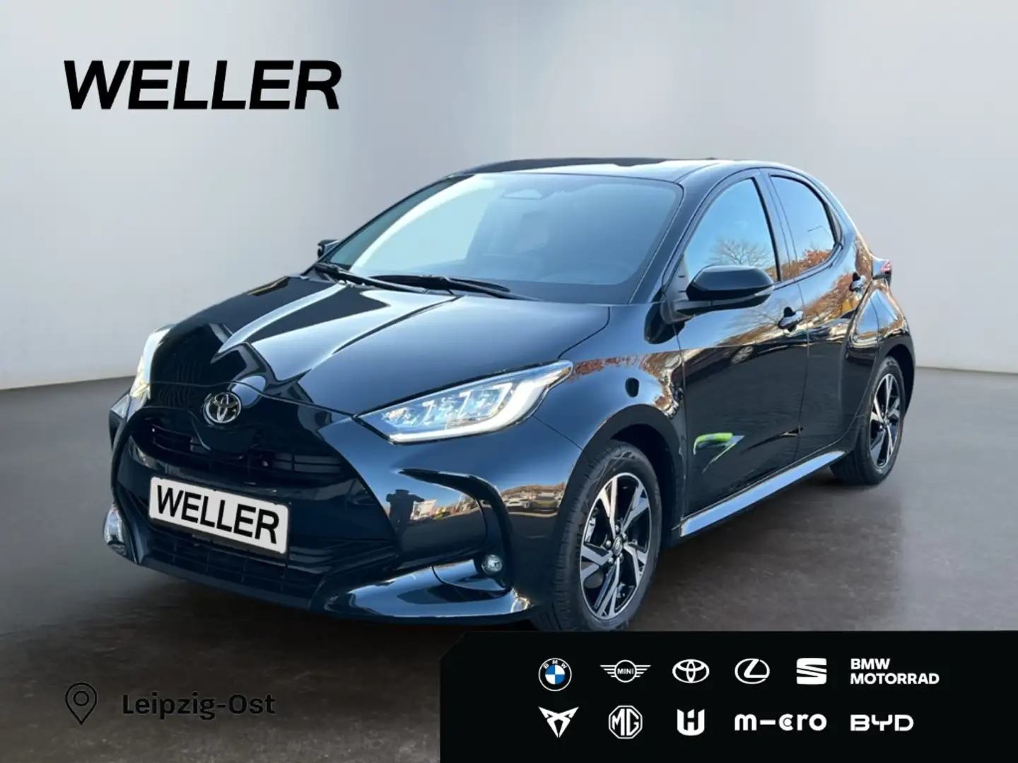 Toyota Yaris Hybrid 116 1.5 Teamplayer *LED*CarPlay*CAM* Noir - 1