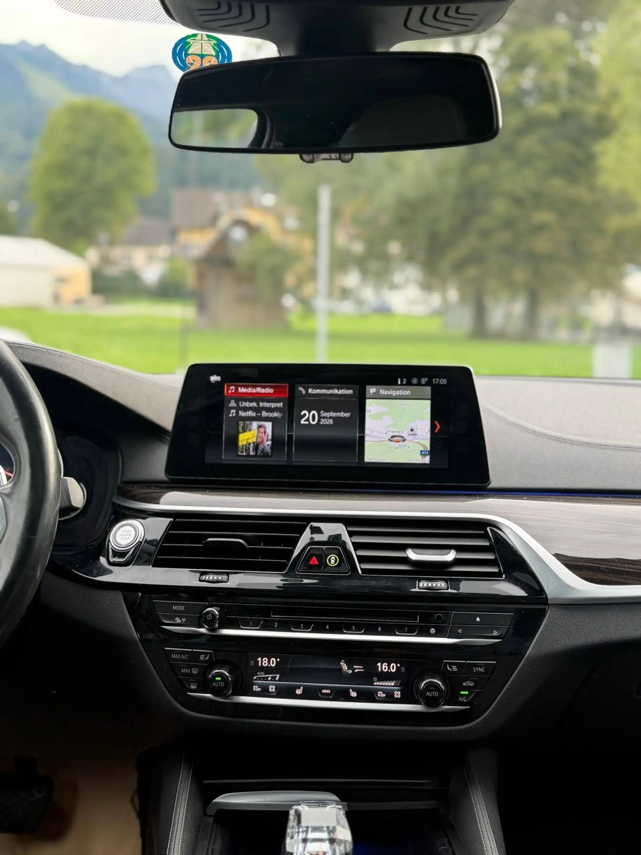 BMW 540 540 i xDrive Luxury Line — photo 10