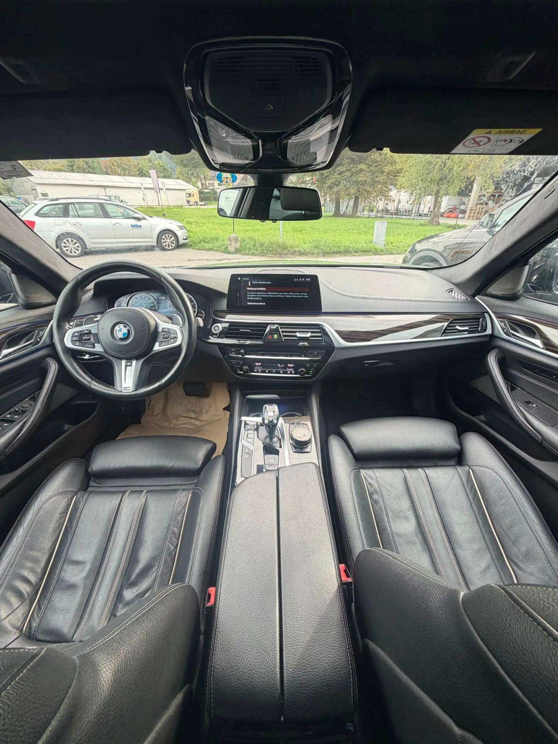 BMW 540 540 i xDrive Luxury Line — photo 11
