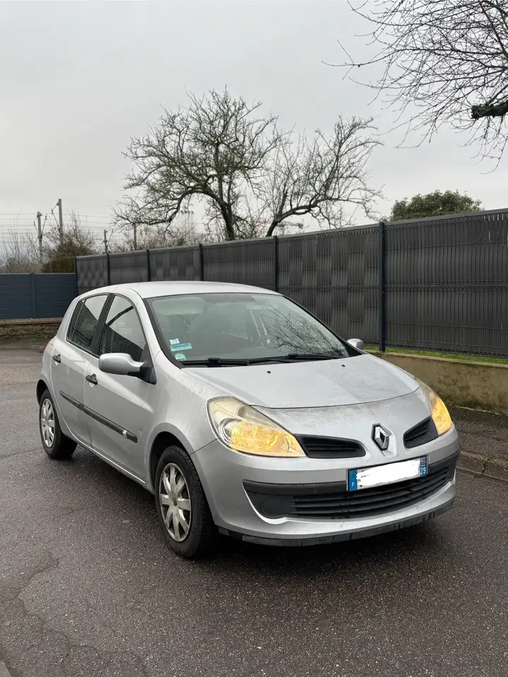 Renault Clio 1.4 16V 100 Confort Dynamique