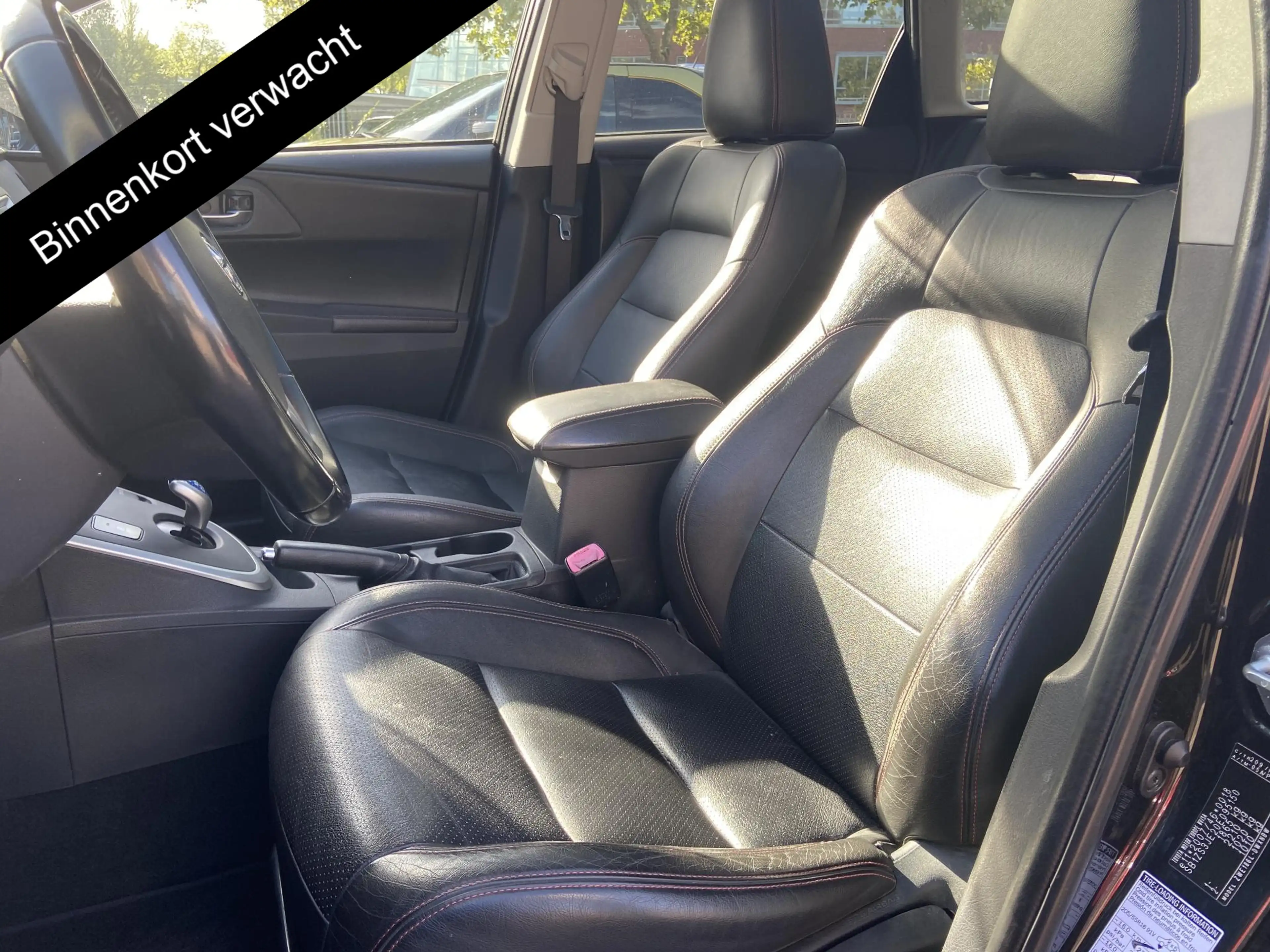 Toyota Auris Touring Sports 1.8 Hybrid Lease Leer | Stoelverwar — photo 14