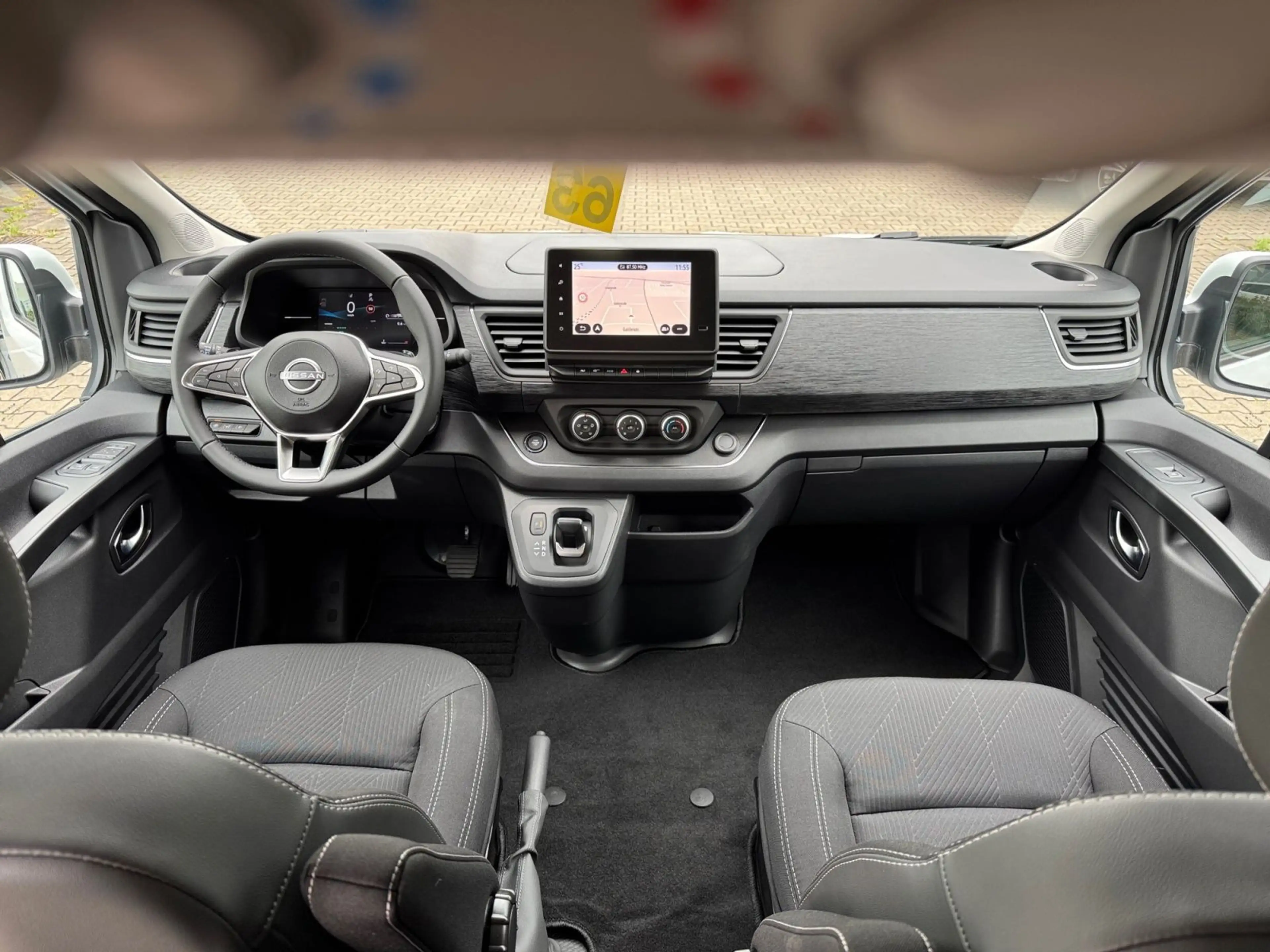 Nissan Primastar Kombi 8-Sitzer dci170 AT TEKNA 2ST HK — photo 12