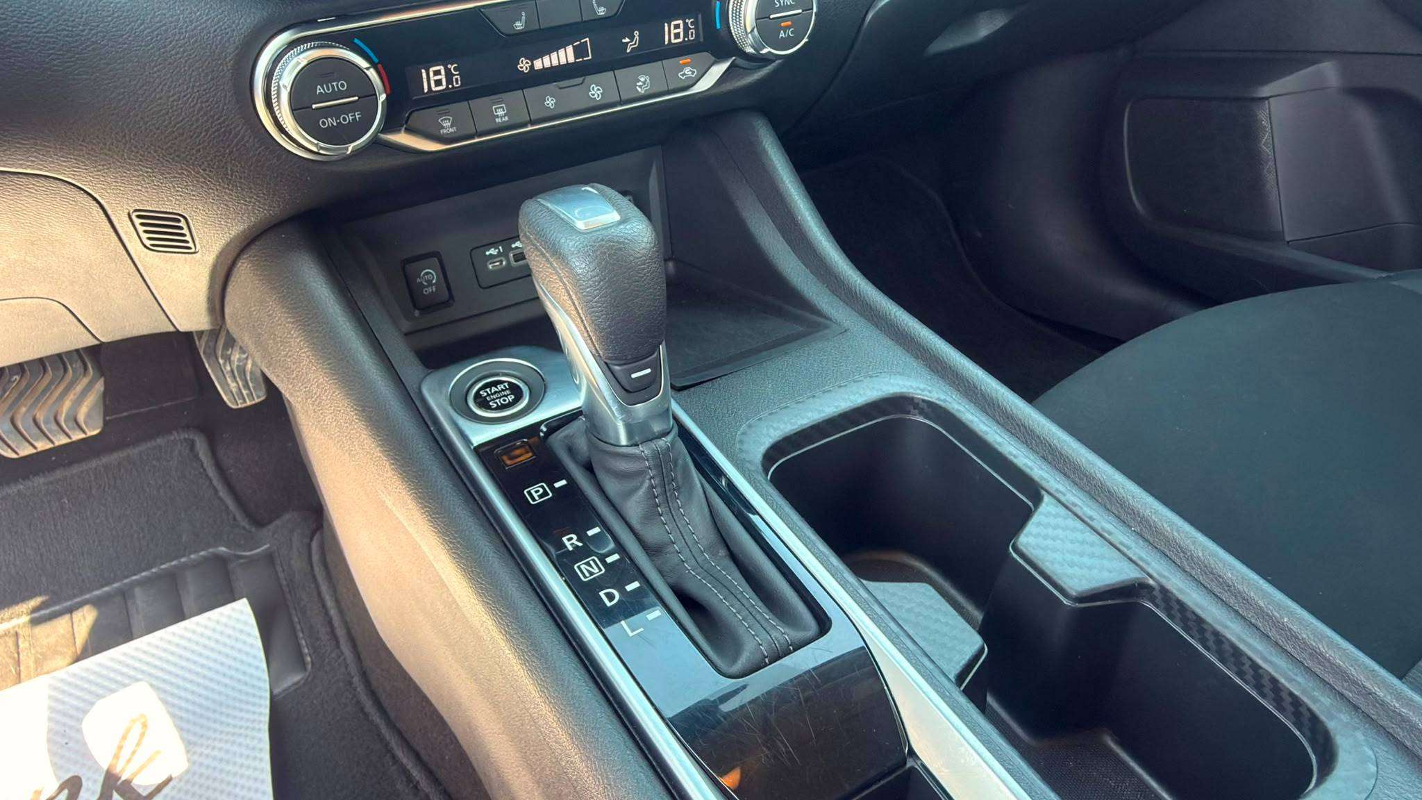 2024 Nissan Sentra Sedan — view 10