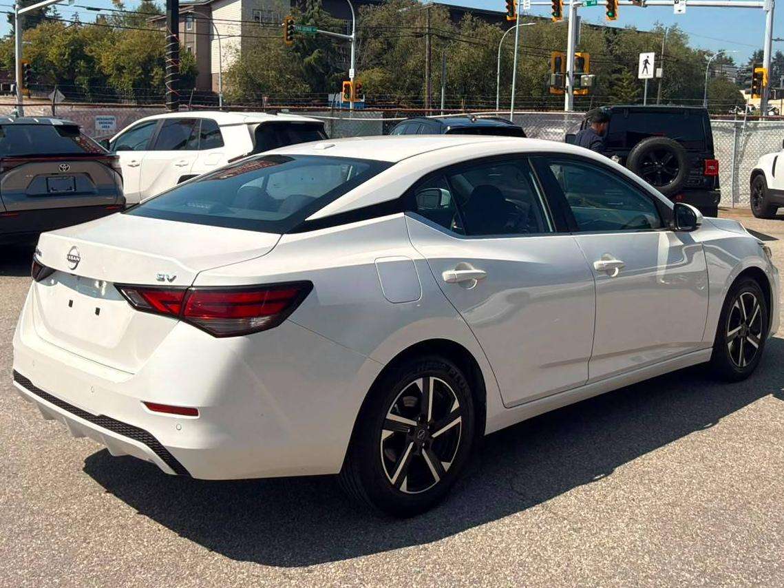 2024 Nissan Sentra Sedan — view 5