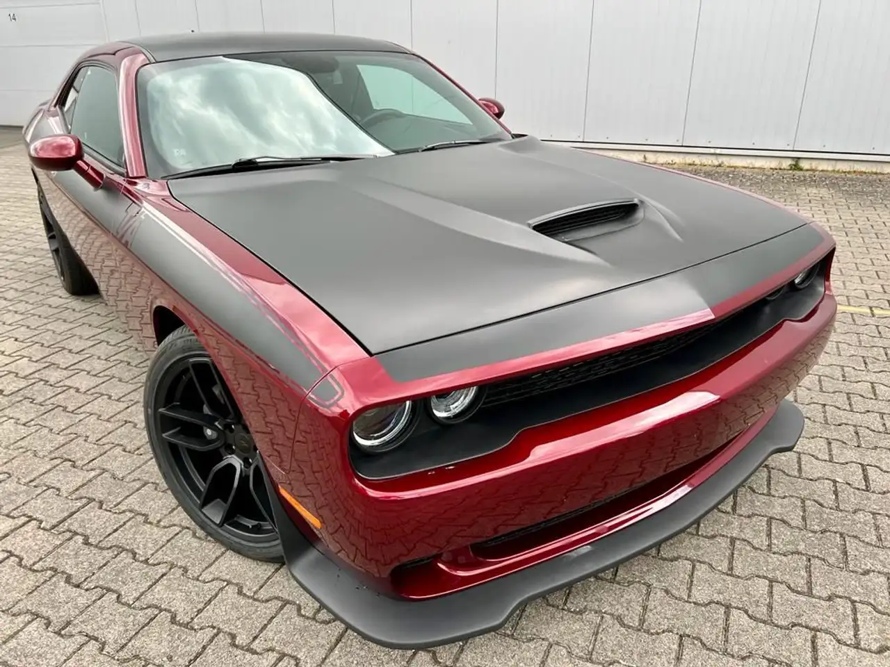 Dodge Challenger