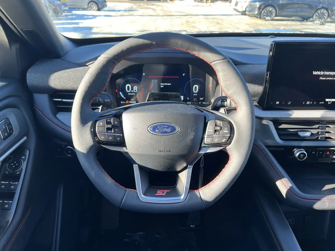 Ford Explorer снимка Ford Explorer