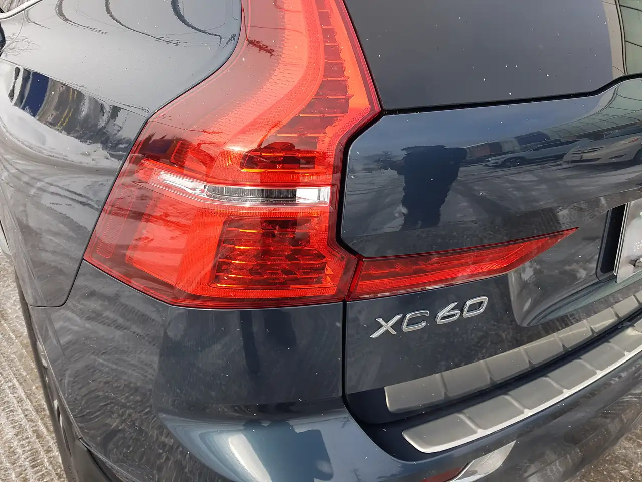 Volvo XC60 снимка Volvo XC60