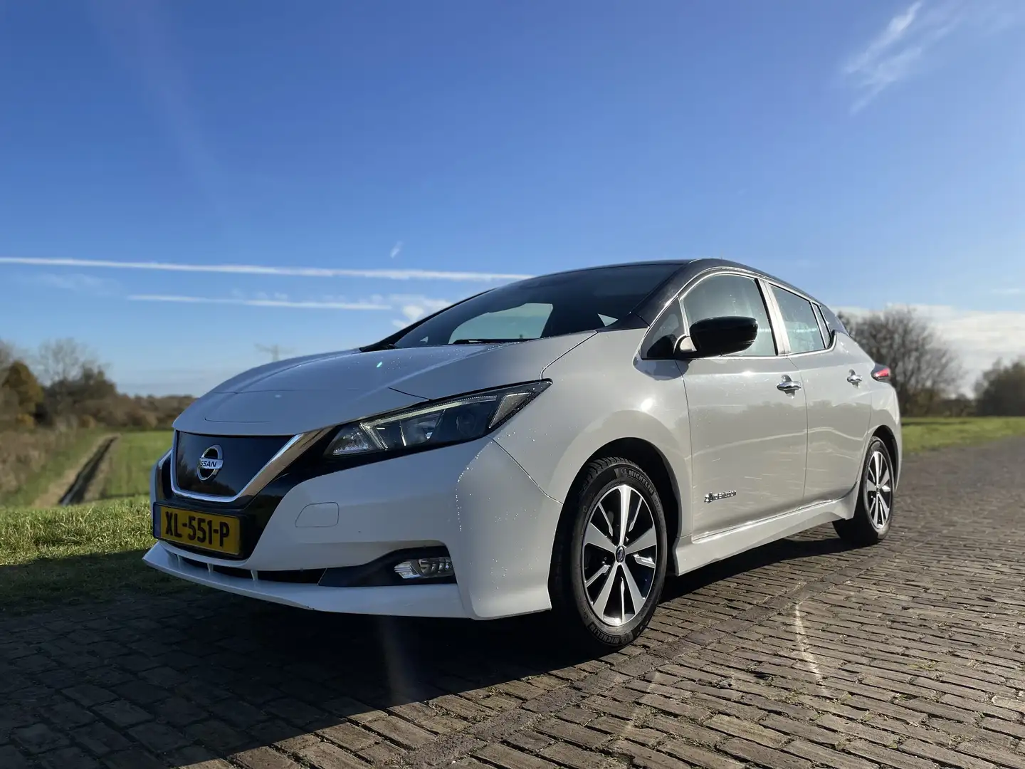 Nissan Leaf Acenta 40 kWh Білий - 1