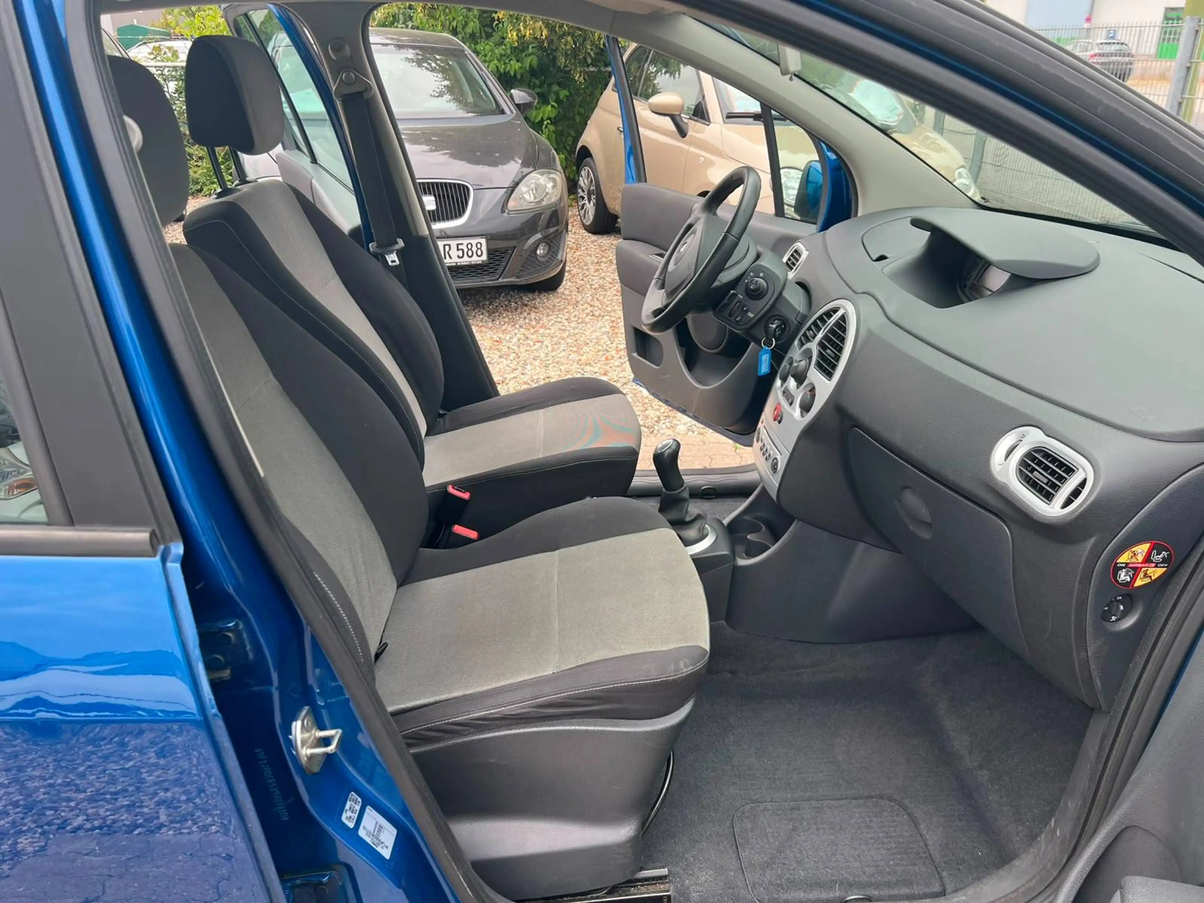 Renault Modus TÜV / Inspektion NEU - Klimaanlage - Garantie - 1.Hand — photo 6