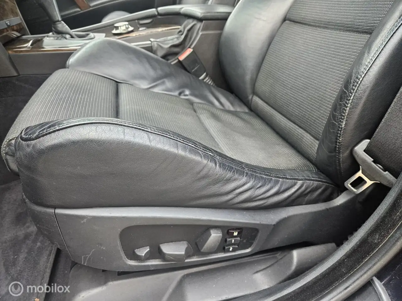 BMW 525XI - 218 ch - AWD - 157 315KMS - VOLANT EN CUIR
