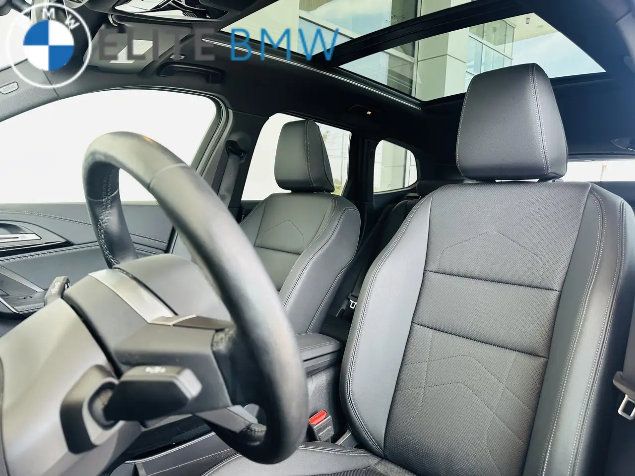 BMW X1 снимка BMW X1