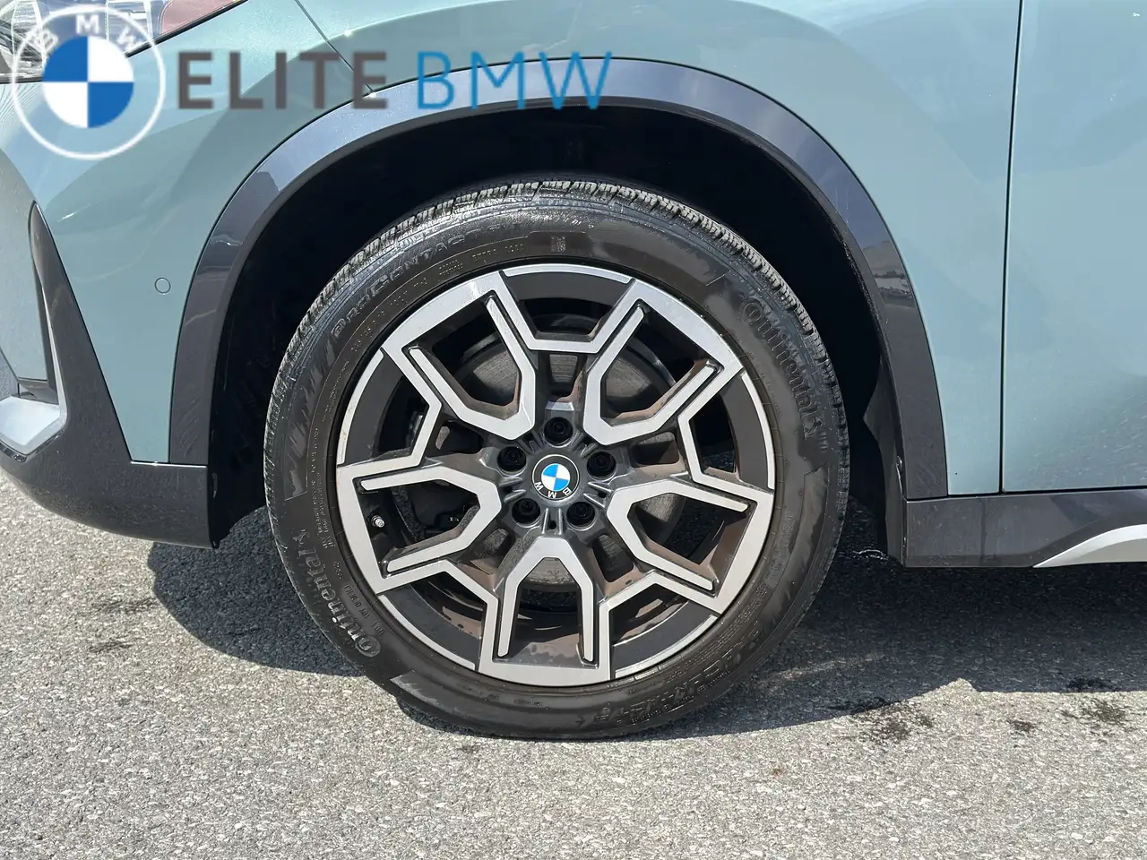 BMW X1 снимка BMW X1
