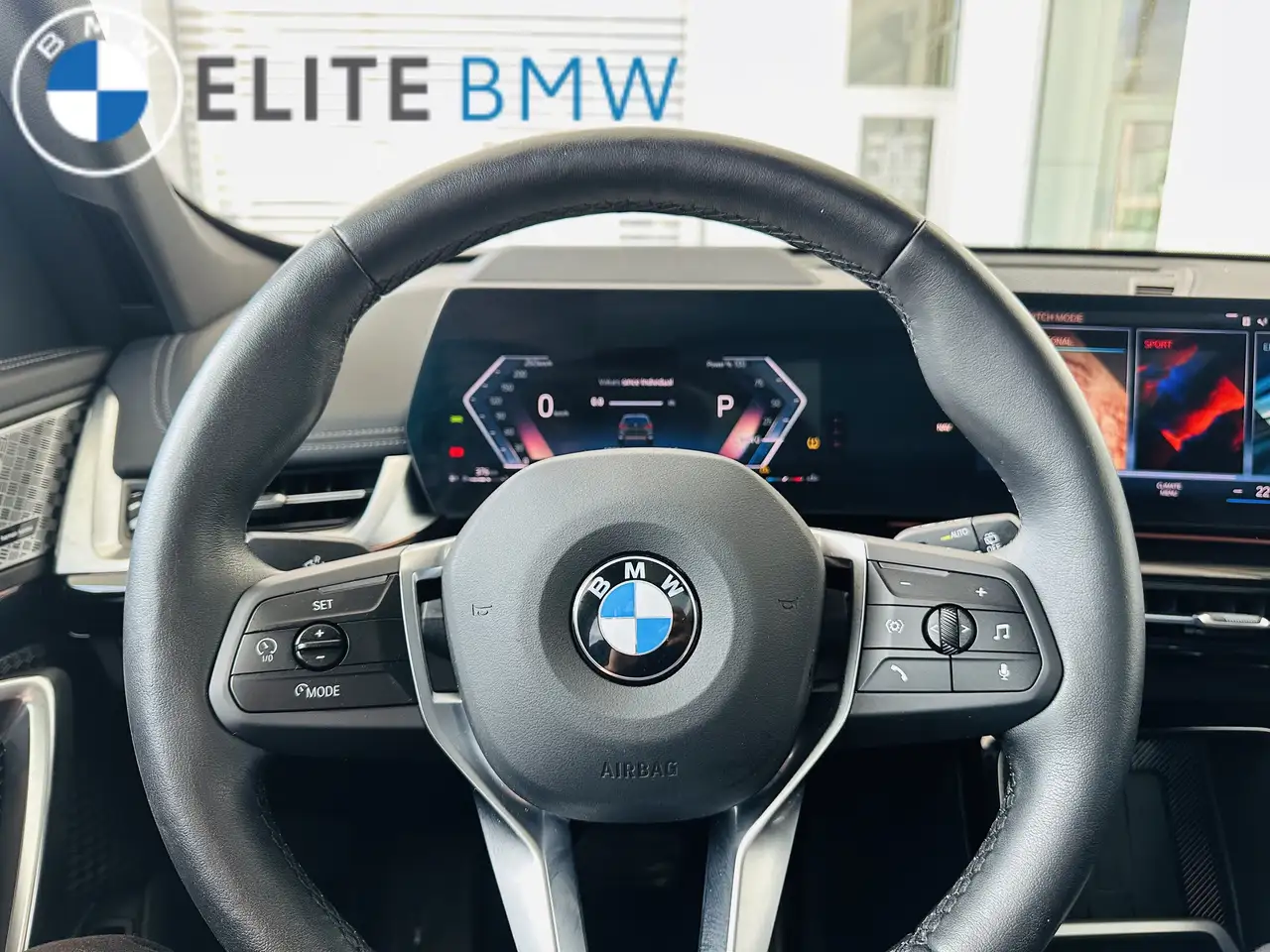 BMW X1 снимка BMW X1