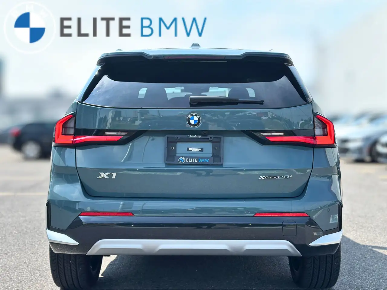 BMW X1 снимка BMW X1