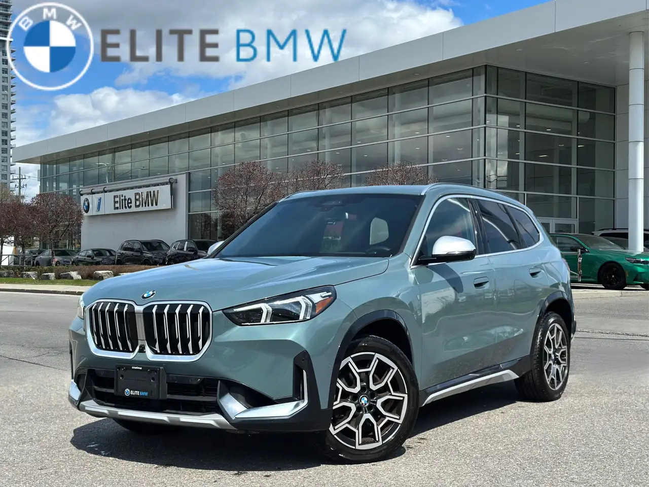 BMW X1 снимка BMW X1