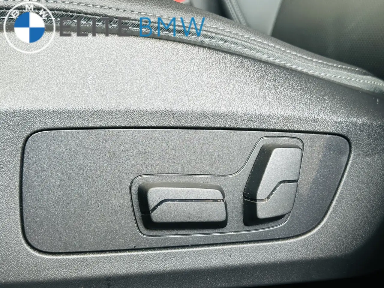 BMW X1 снимка BMW X1