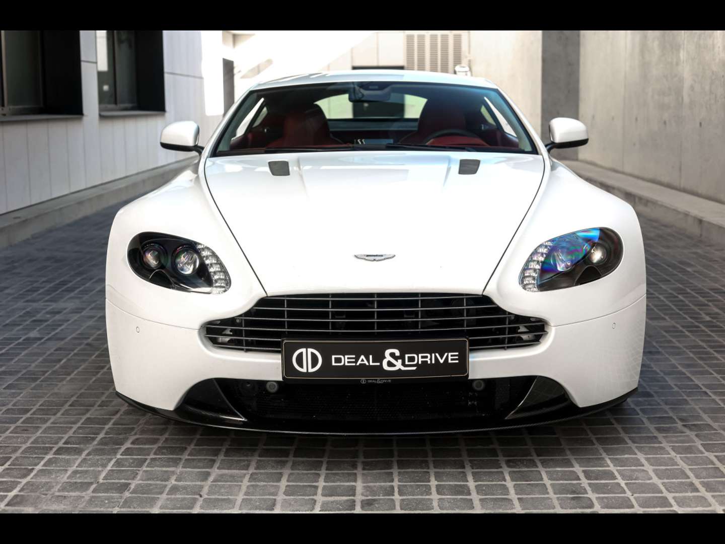 Aston Martin V8 Vantage Coupe S Sportshift II -  - Joinsteer - #4