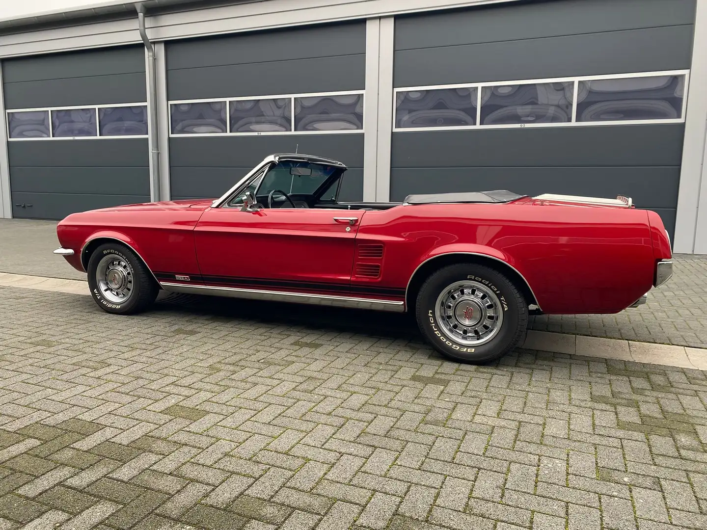 Ford Mustang GTA Cabrio, S-Code, 390ci V8 BigBlock, Top-Zustand Rot - 2