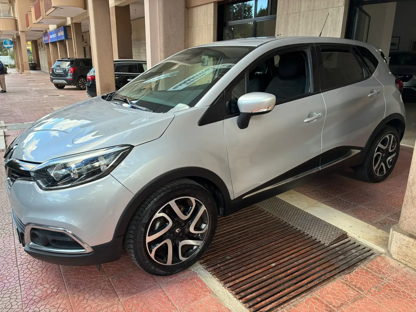 Renault Captur Captur 1.5 dci Project Runway s Grigio - 1