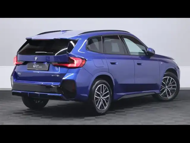 BMW X1 view 4