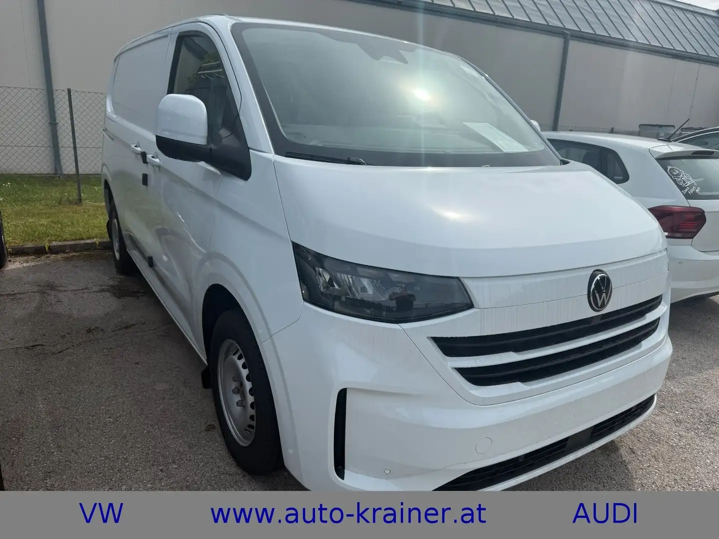 Volkswagen T7 Transporter Kastenwagen TDI 4MOTION Weiß - 2