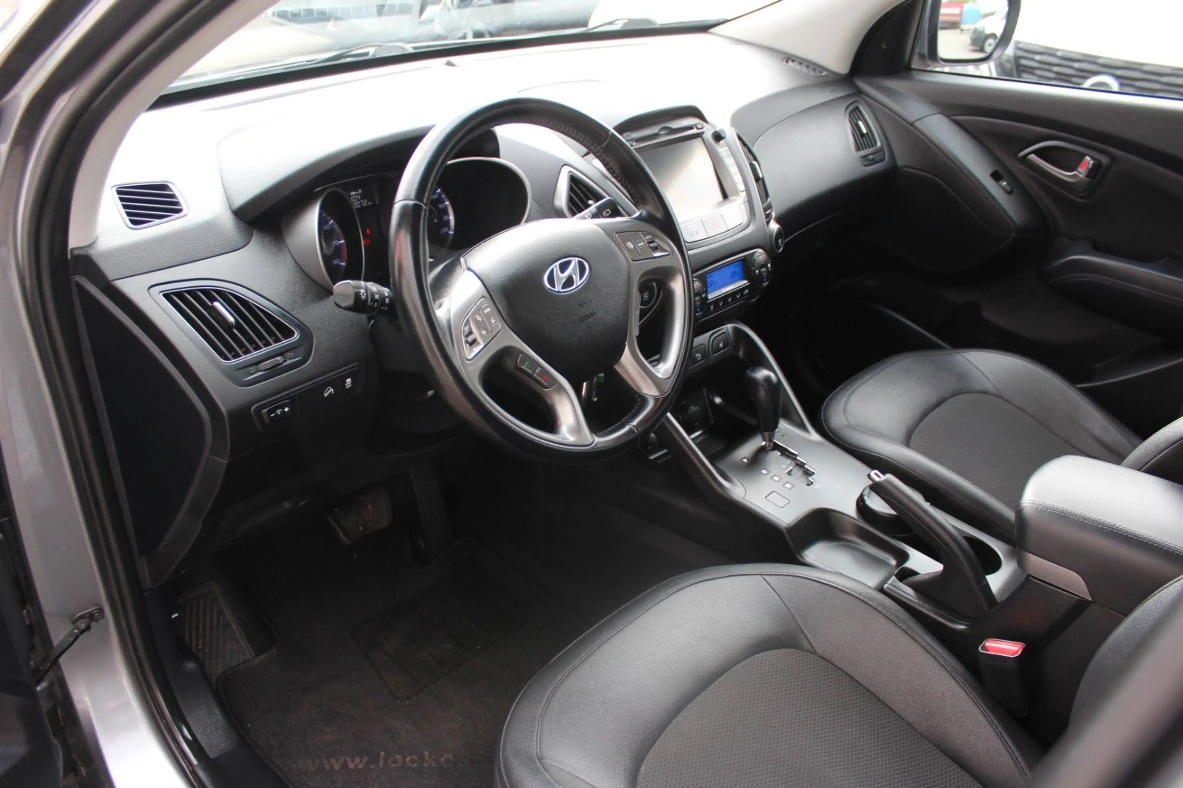 Hyundai iX35 Trend 2WD Navi+Klima — photo 7