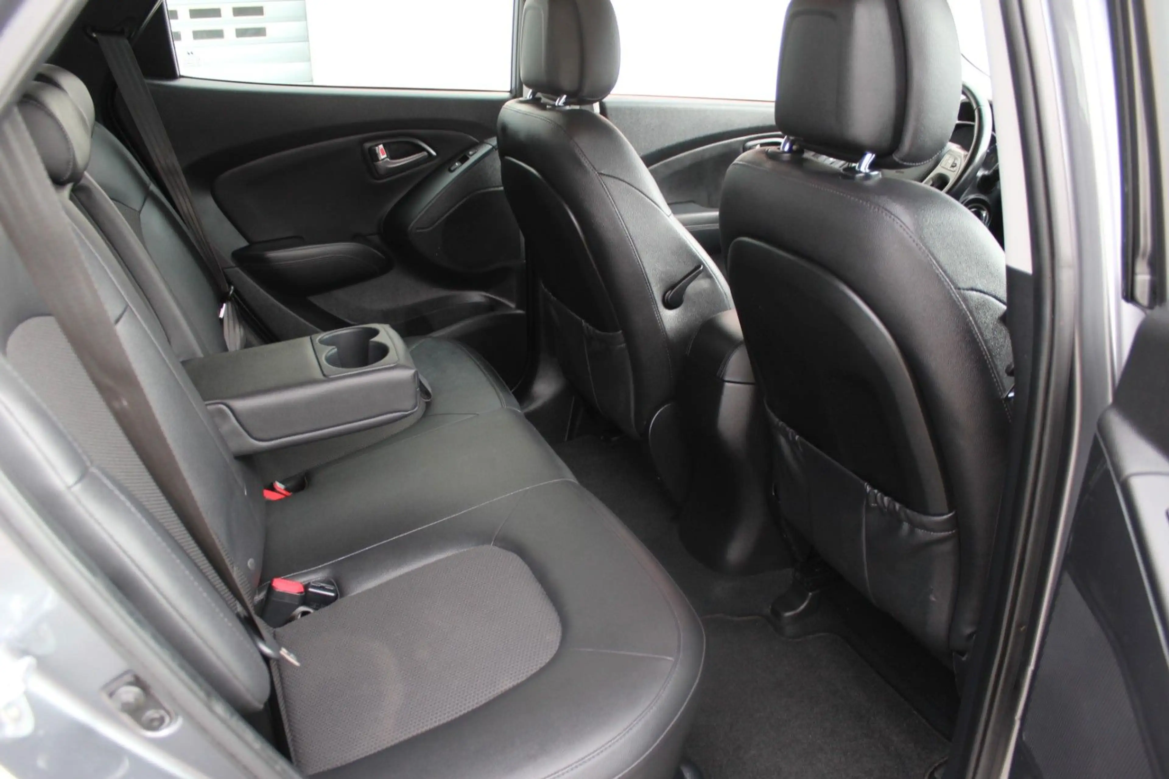 Hyundai iX35 Trend 2WD Navi+Klima — photo 10