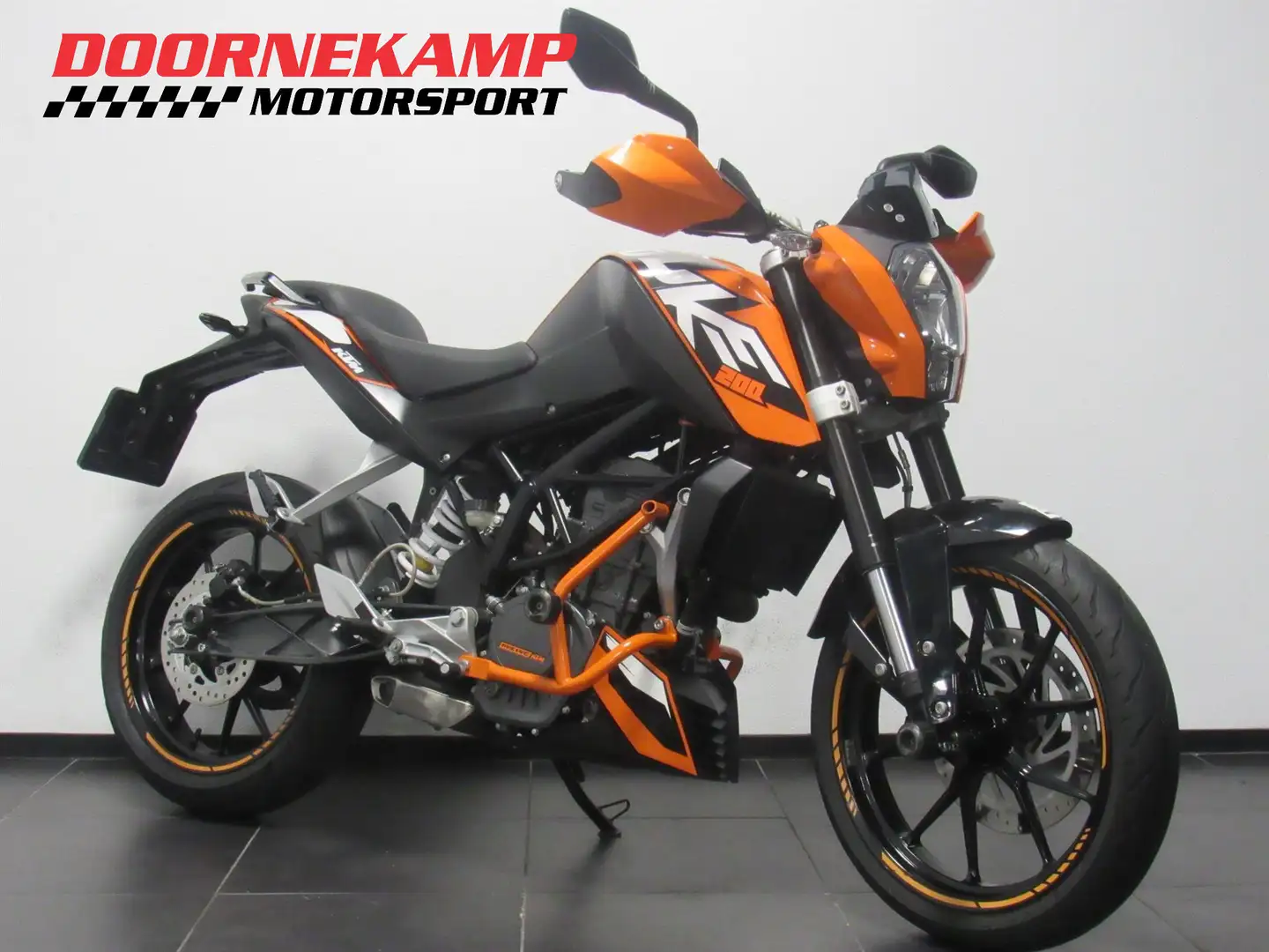 KTM 200 Duke Oranje - 2