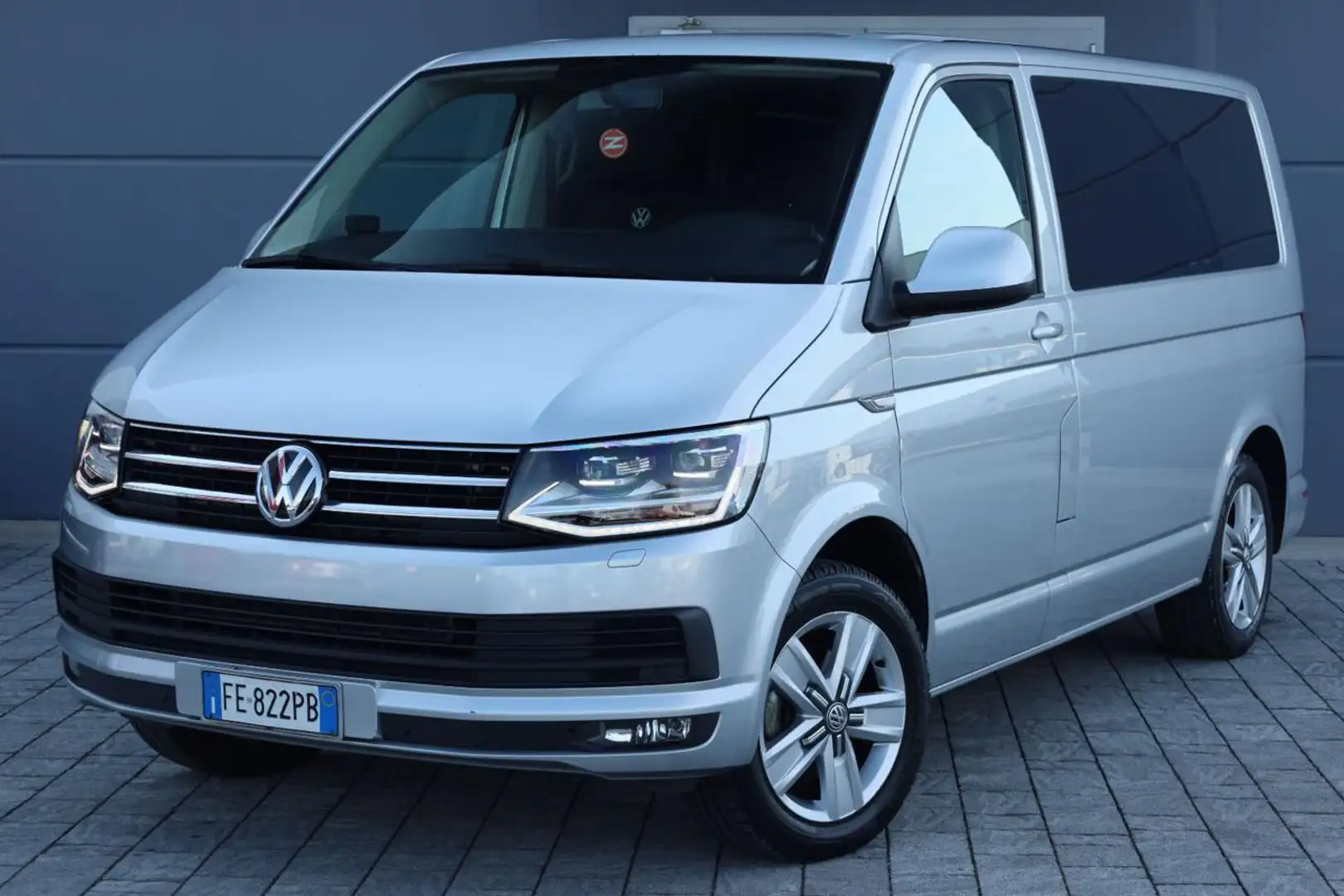 Volkswagen Caravelle 2.0 TDI 150CV PC Comfortline PREZZO FINI Argent - 2