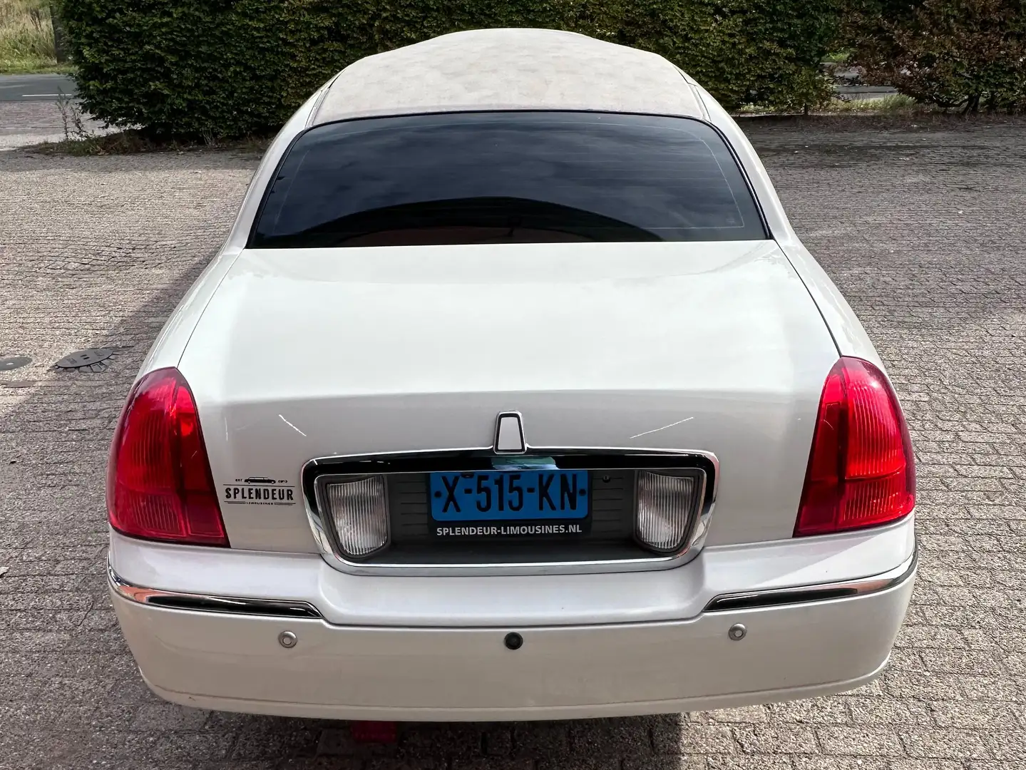 Lincoln Town Car Town Car 4.6 Signature Bílá - 2