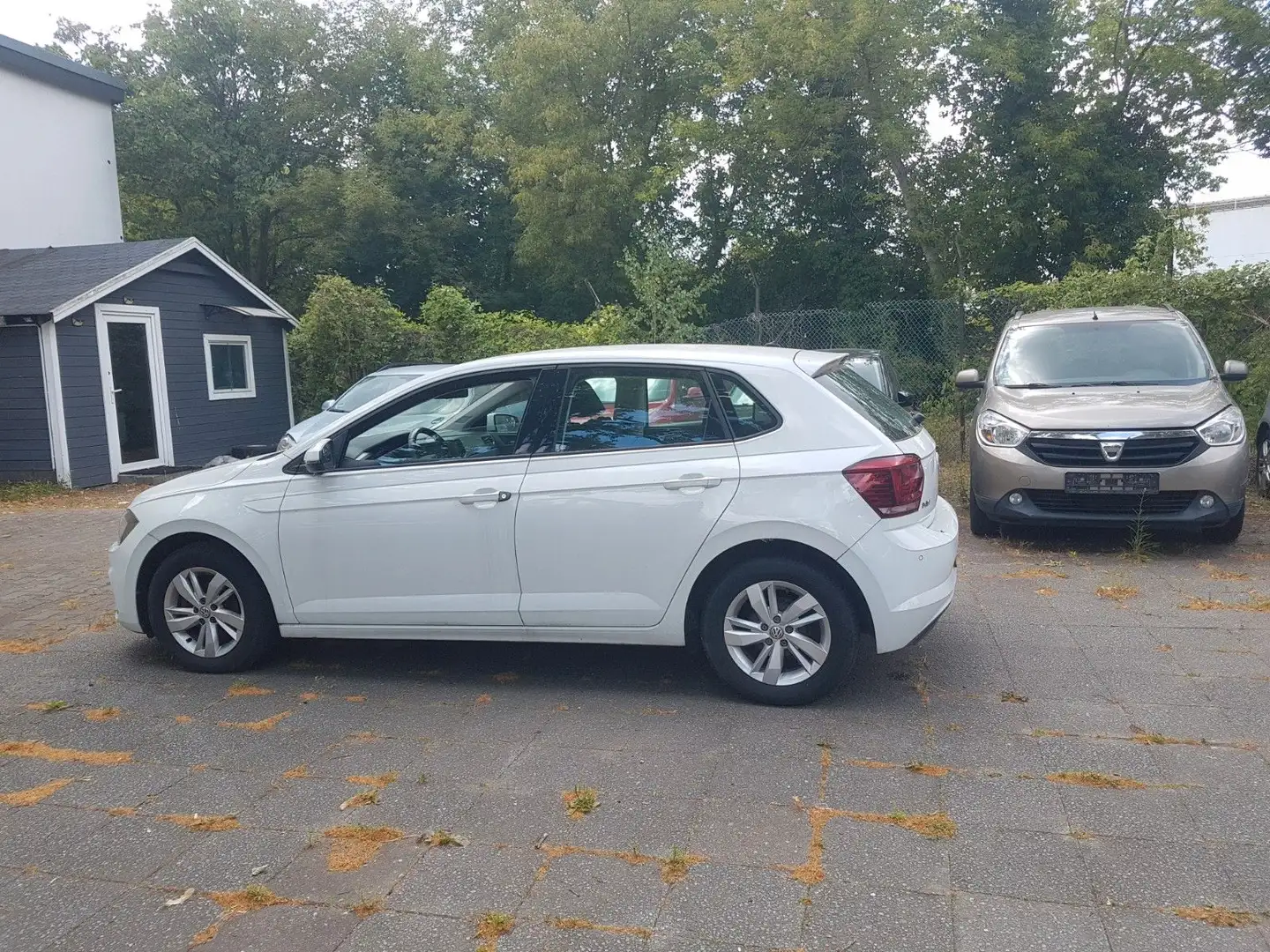 Volkswagen Polo VI Comfortline 1,0 Klima Sitzheizung,,Hagel Weiß - 2