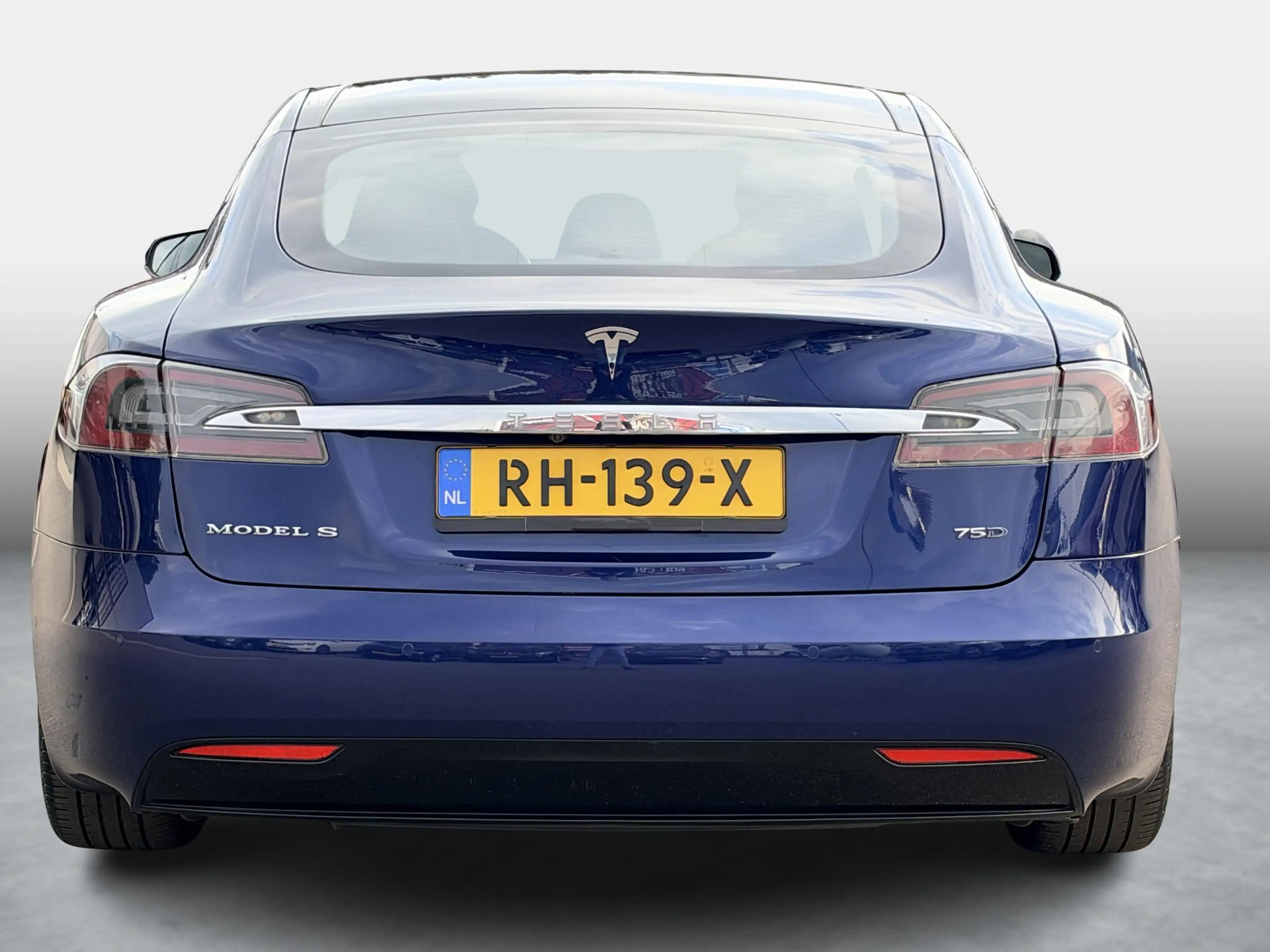 Tesla Model S 75D Base SoH 86% / Superchargen / Full Self-Drivin — photo 20