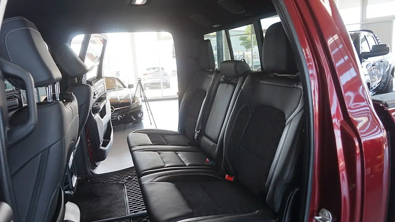 Dodge RAM 2023 — фото 13