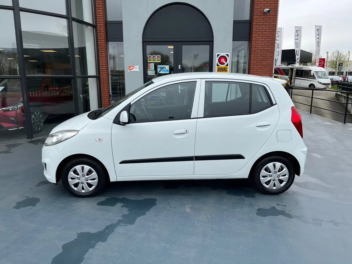 Hyundai i10 1.1 i-Drive Cool AIRCO RADIO CD/USB/AUX Bianco - 2