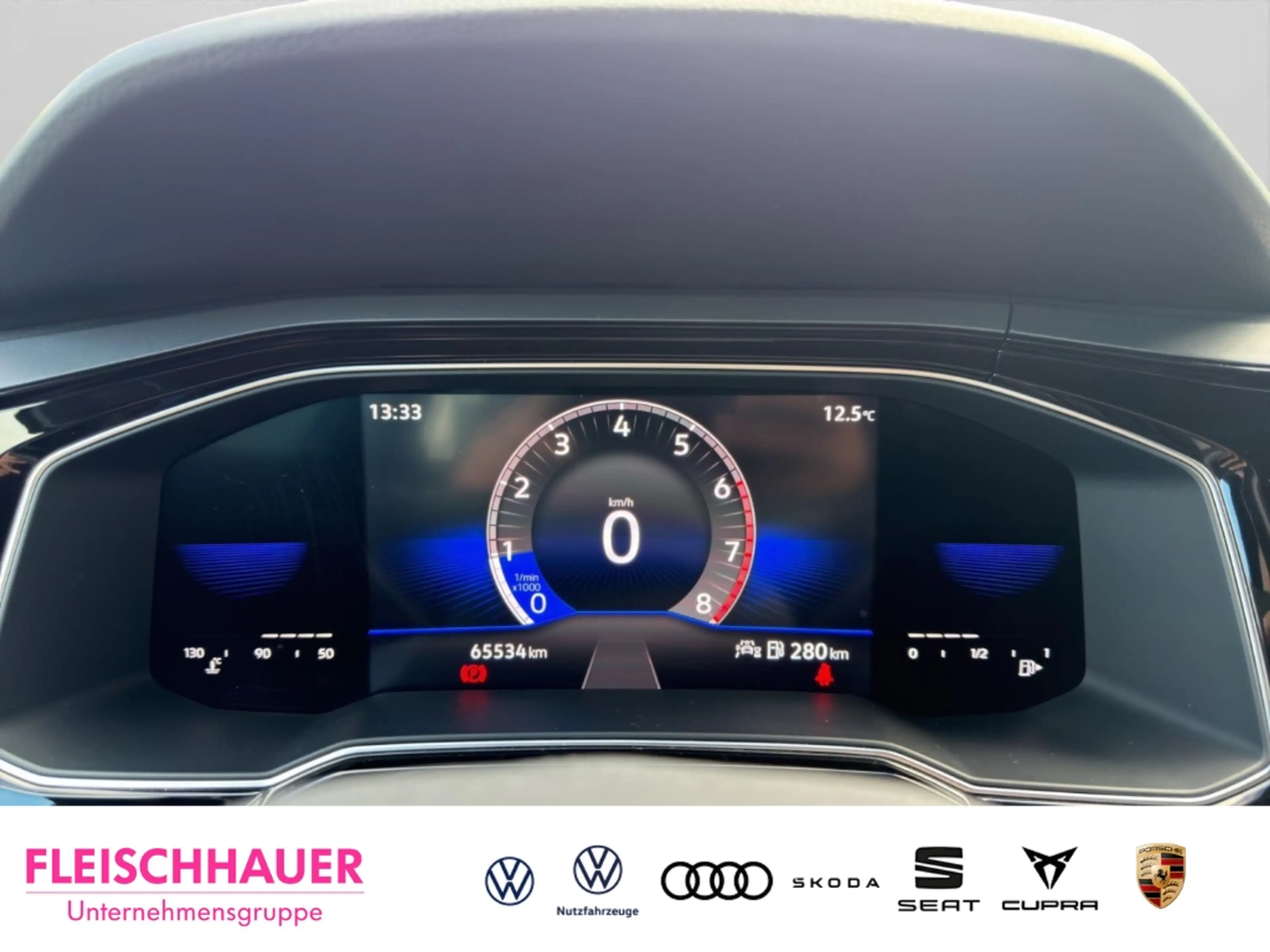 Volkswagen Taigo R-Line 1.0 Assist., LED, — photo 10