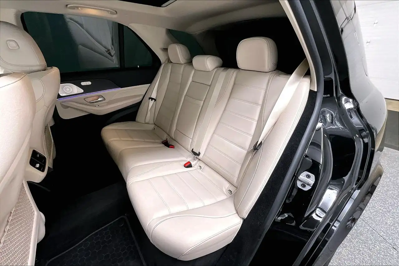 Mercedes-Benz GLE снимка Mercedes-Benz GLE