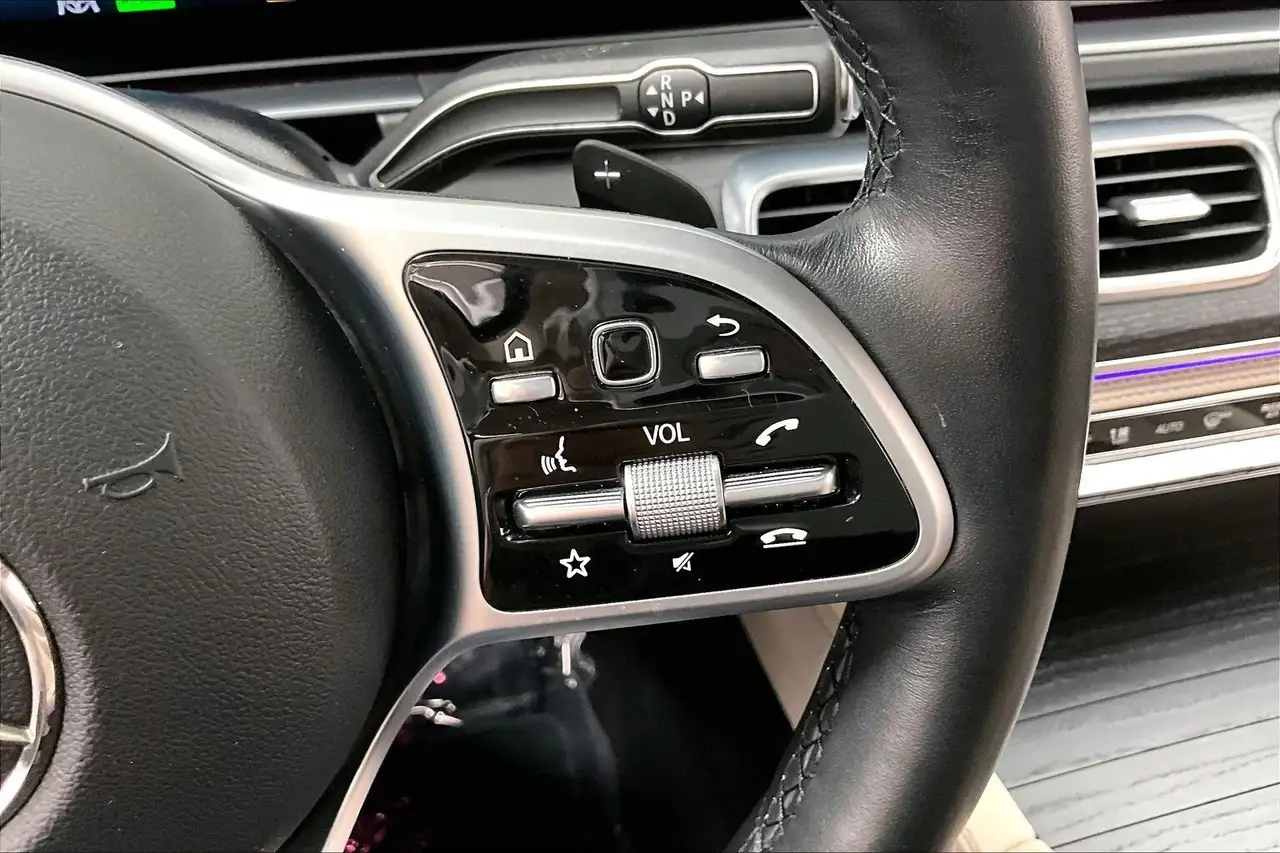 Mercedes-Benz GLE снимка Mercedes-Benz GLE