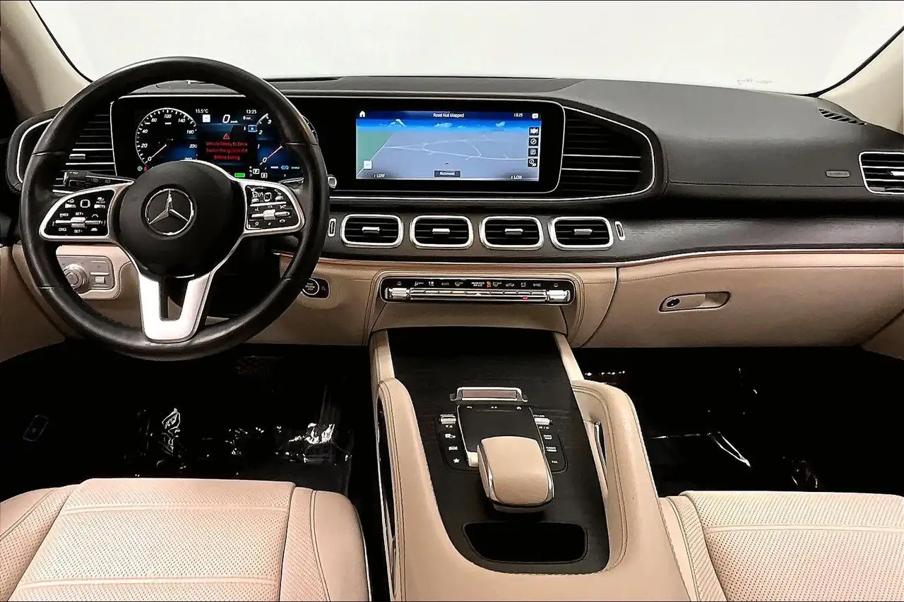 Mercedes-Benz GLE снимка Mercedes-Benz GLE