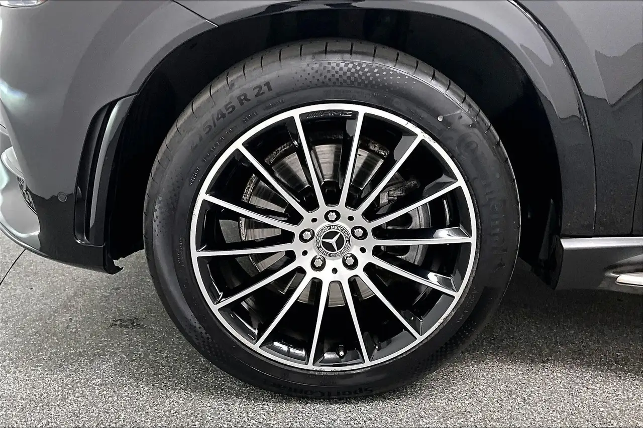 Mercedes-Benz GLE снимка Mercedes-Benz GLE
