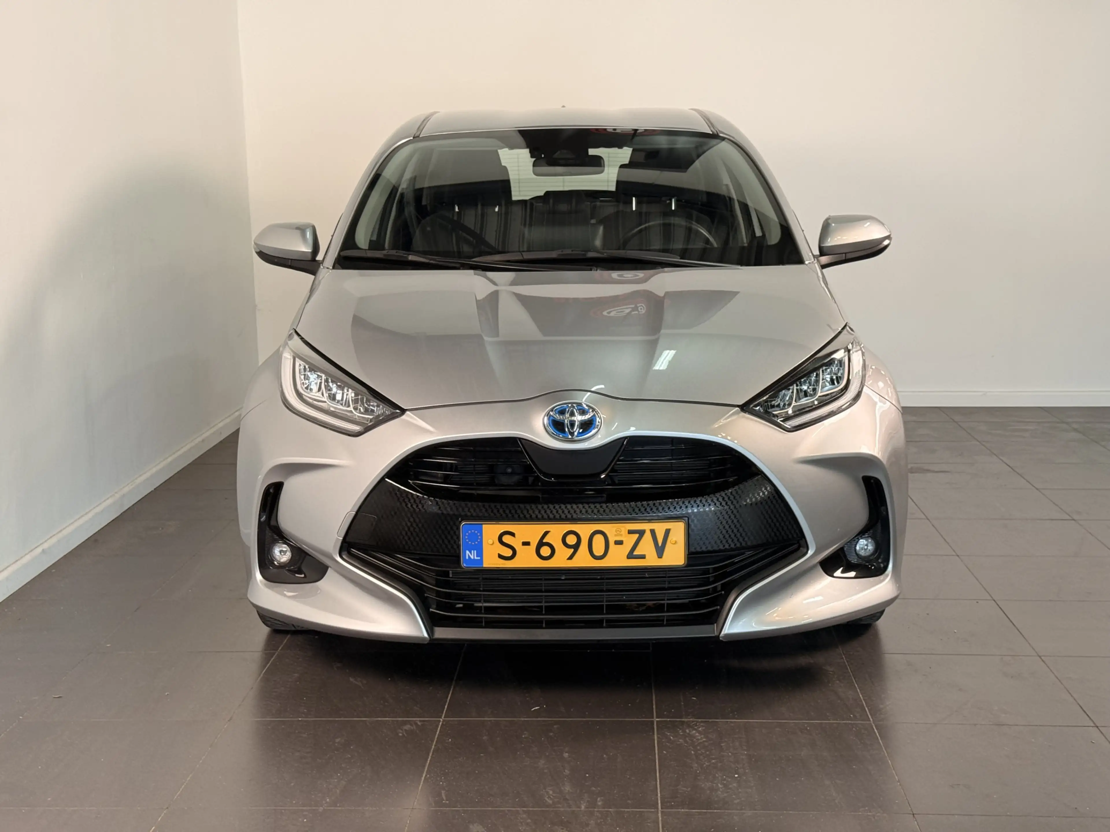 Toyota Yaris 1.5 Hybrid Dynamic | Trekhaak | Apple Carplay | Ze — photo 4