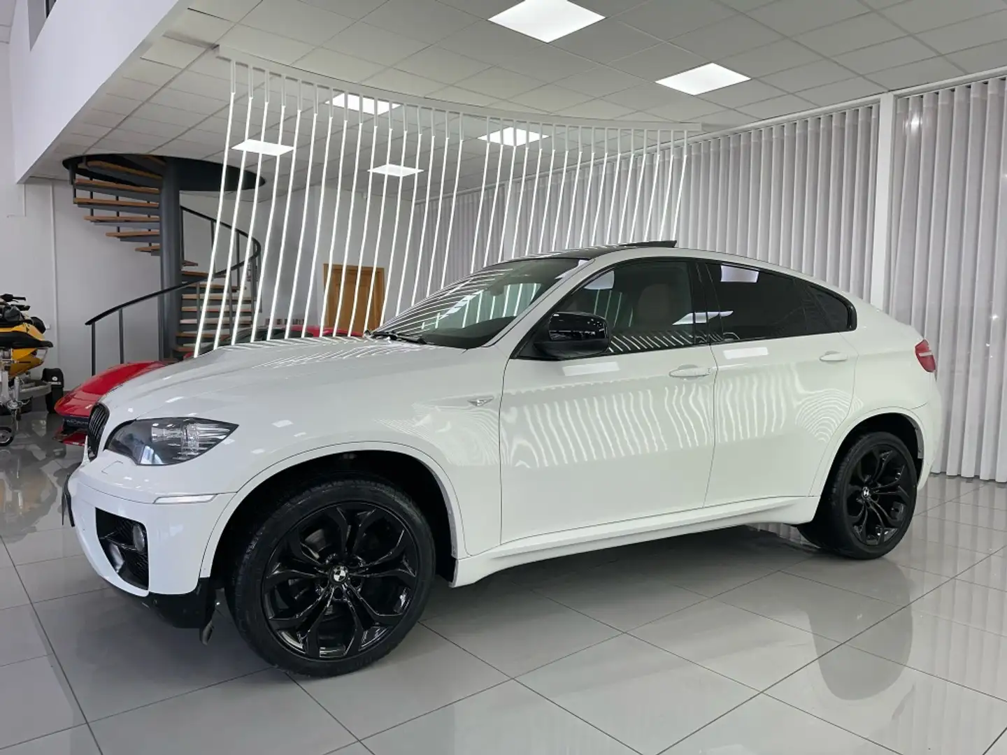 BMW X6 xDrive 30dA Blanc - 2