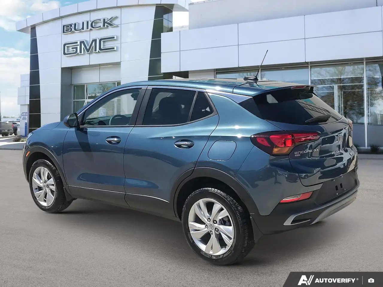 Buick Encore снимка Buick Encore