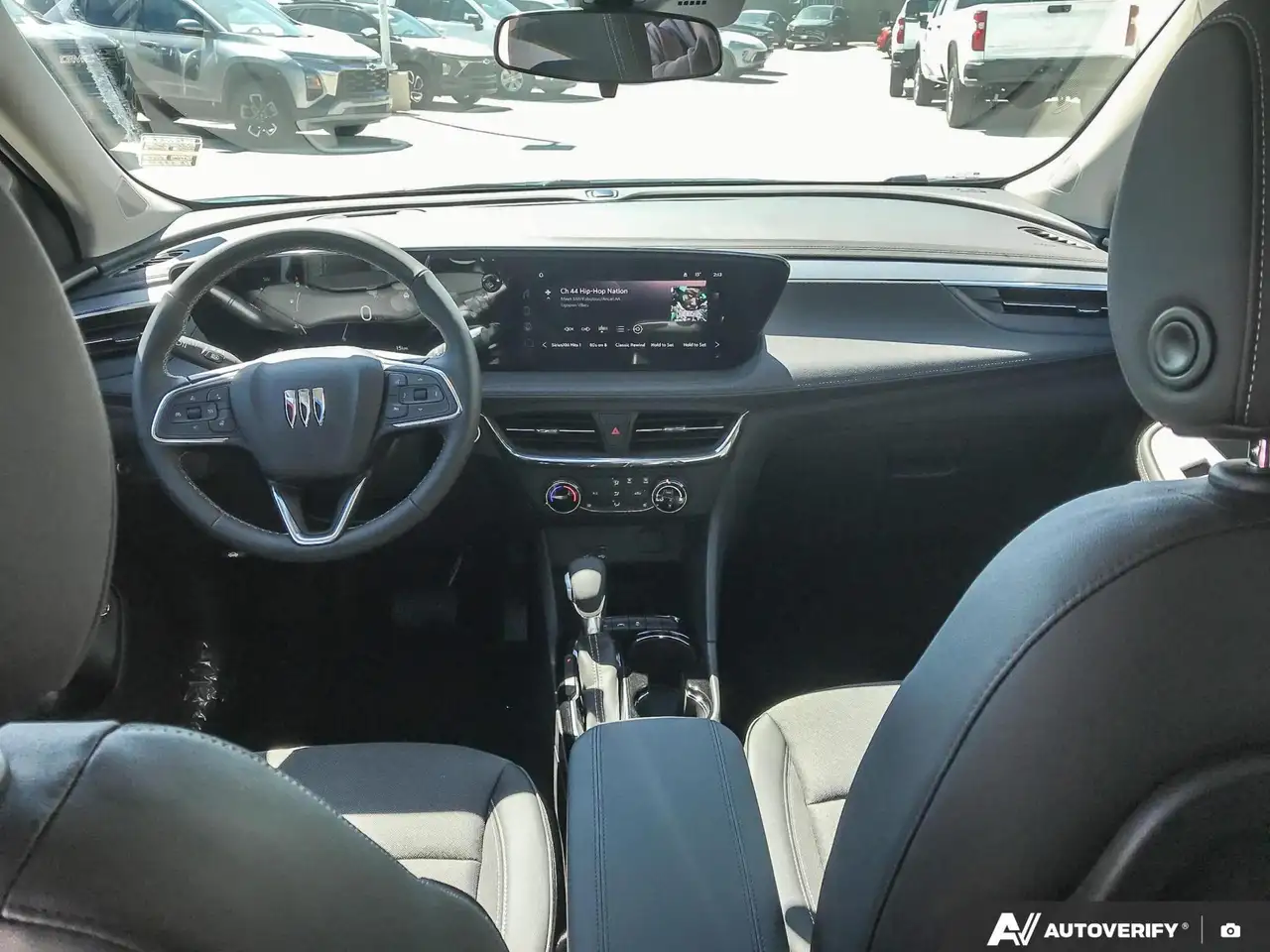 Buick Encore снимка Buick Encore