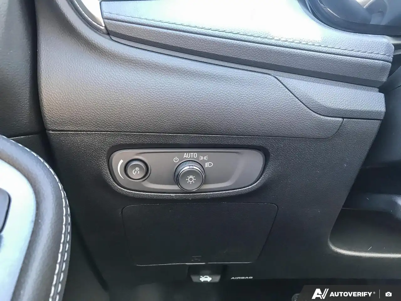 Buick Encore снимка Buick Encore