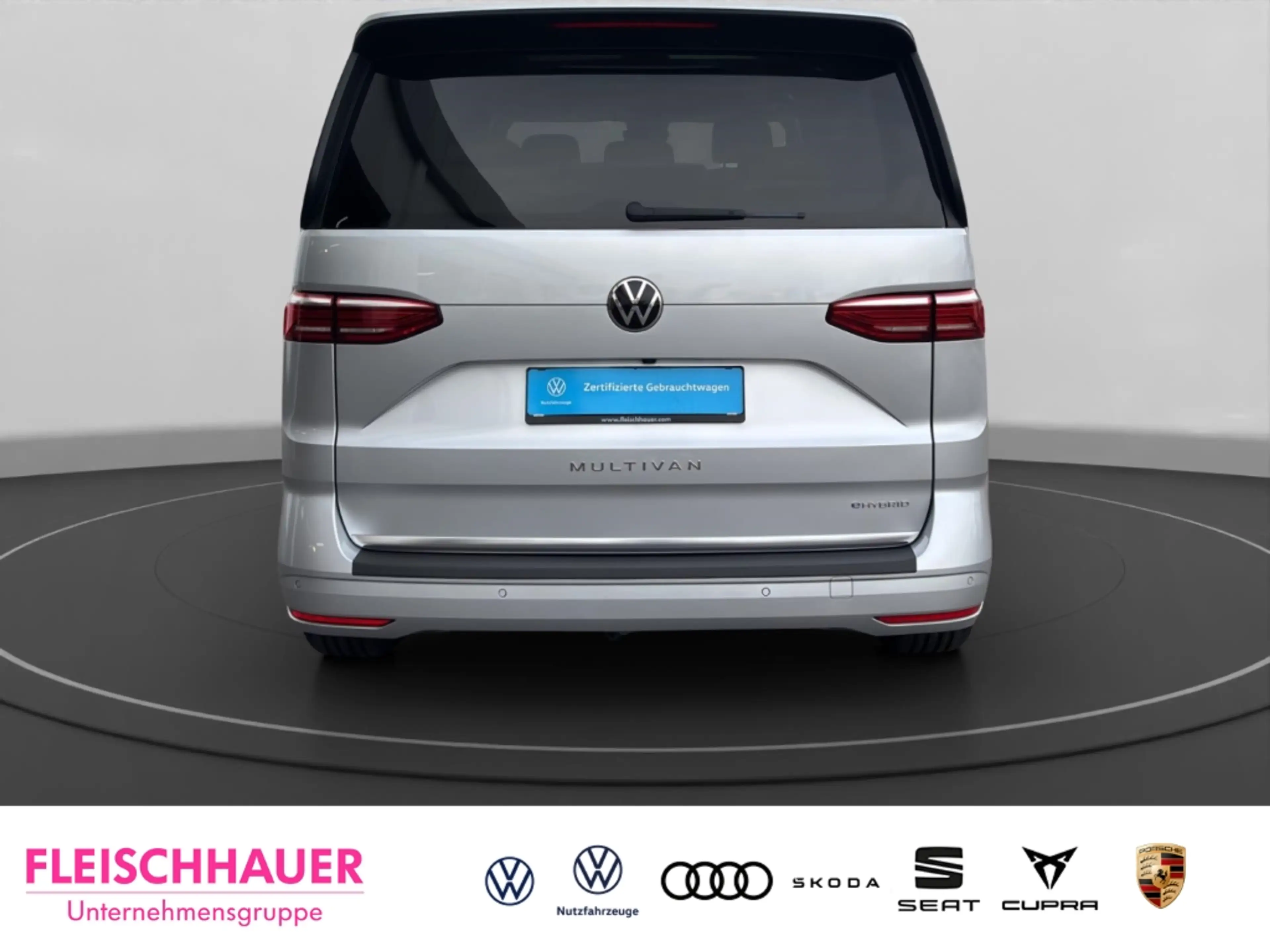 Volkswagen Transporter eHybrid Style DSG+AHK+NAVI+SHZ+ACC — photo 6