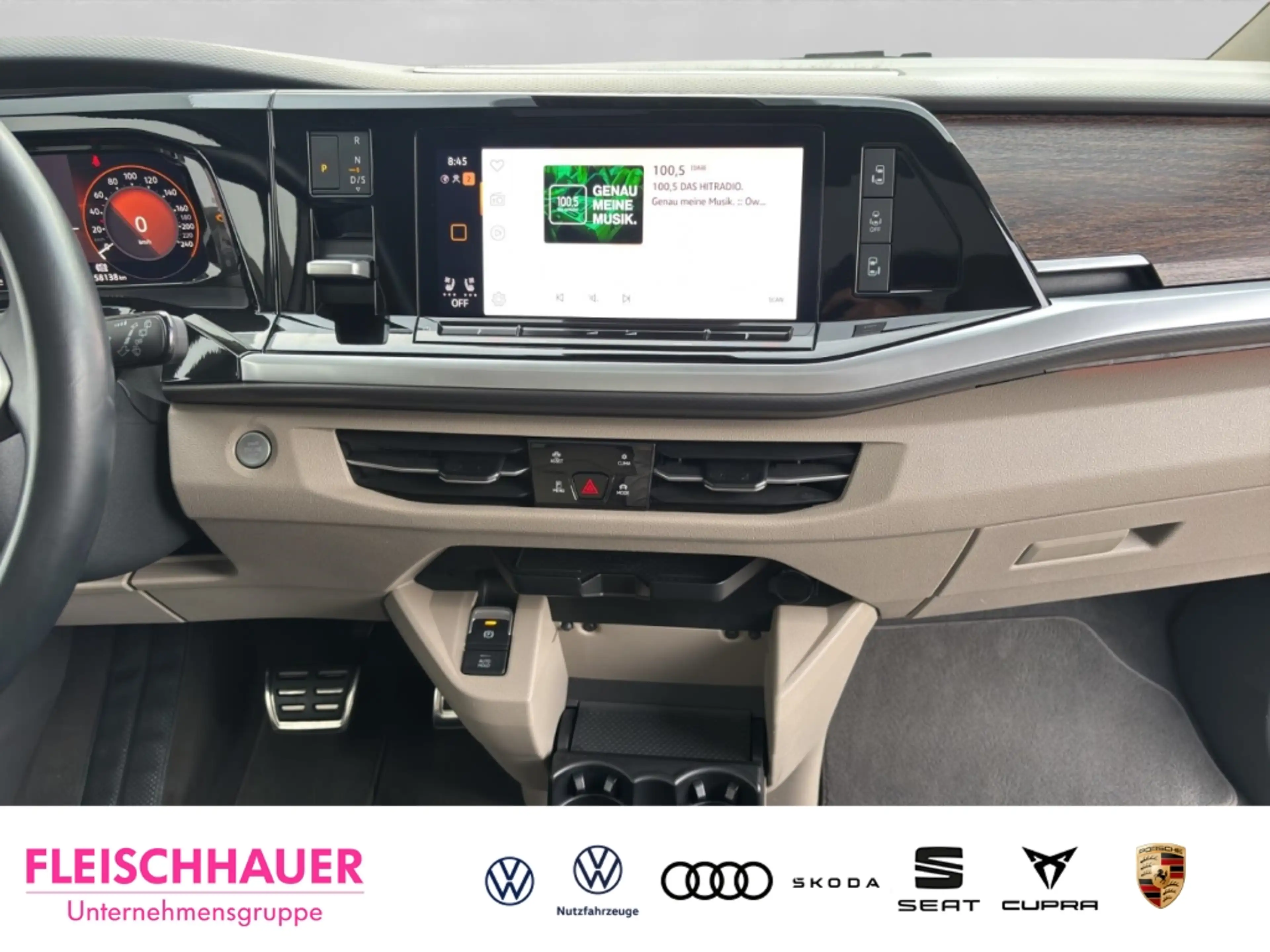 Volkswagen Transporter eHybrid Style DSG+AHK+NAVI+SHZ+ACC — photo 18
