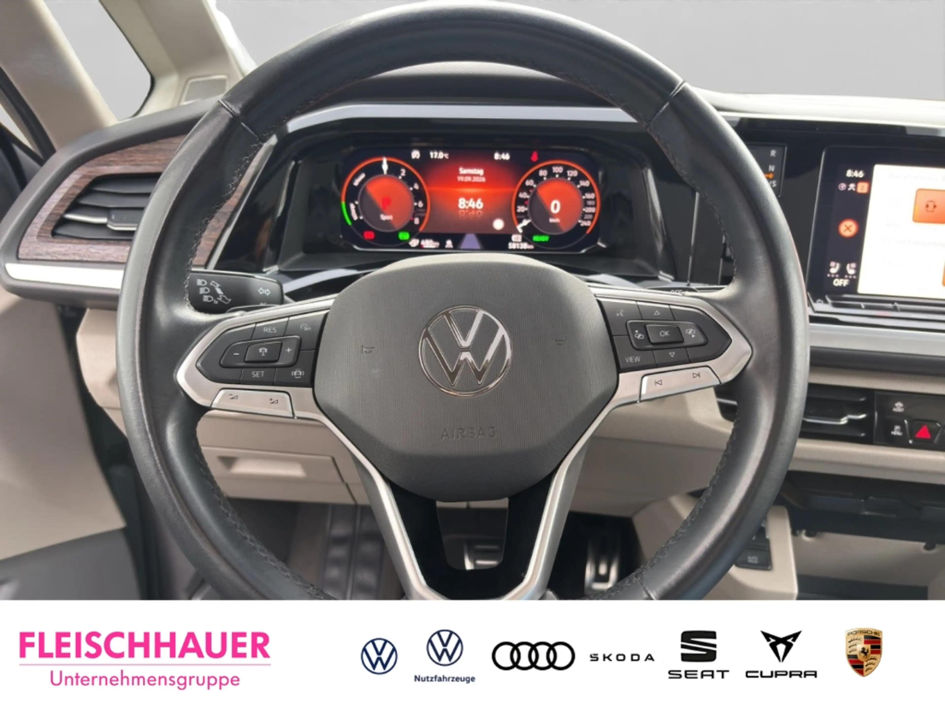 Volkswagen Transporter eHybrid Style DSG+AHK+NAVI+SHZ+ACC — photo 19