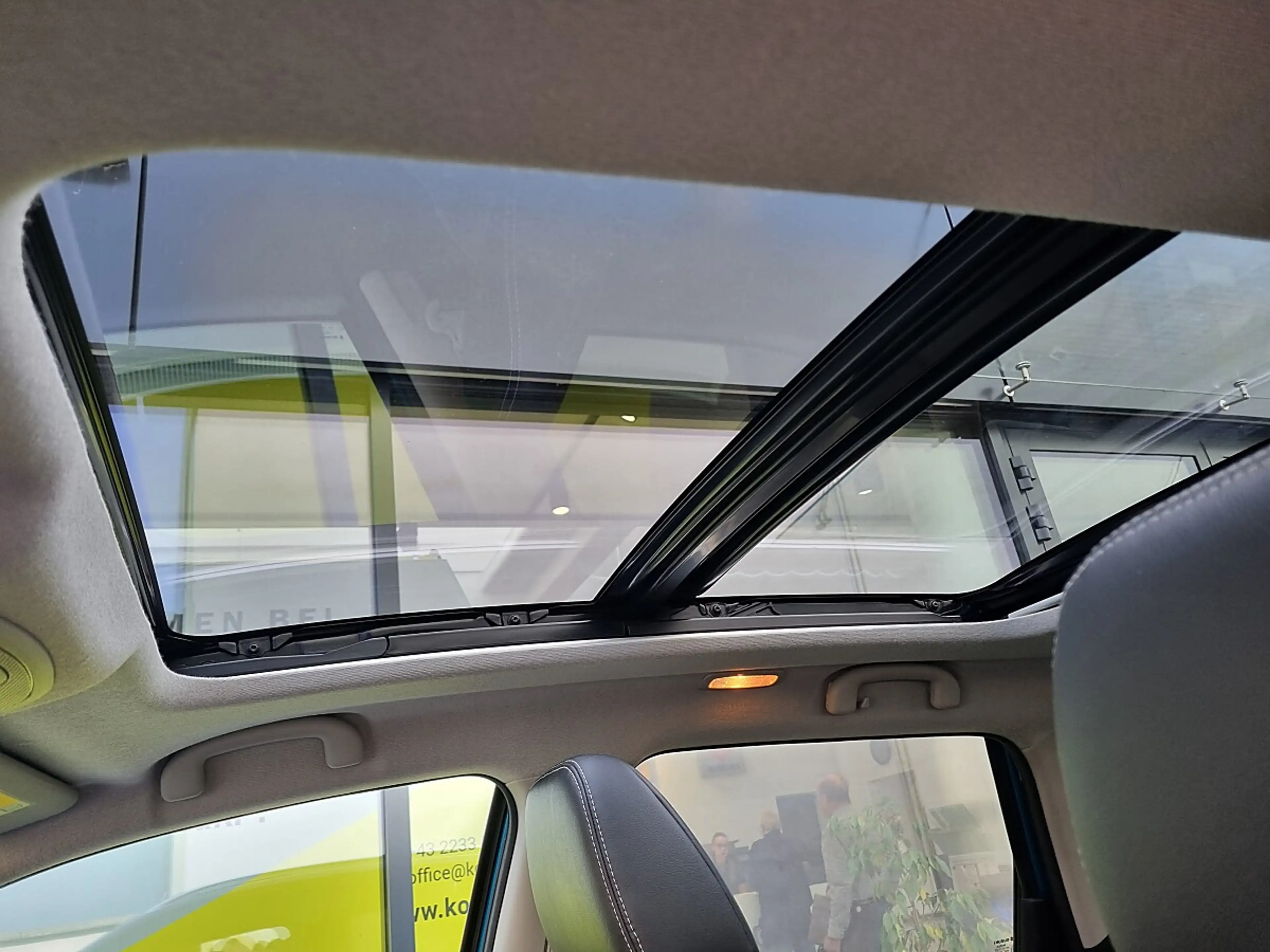 Suzuki Vitara 1,6 4WD Flash Aut. — photo 9